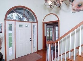 541 Kingfred Dr, North Huntingdon, PA