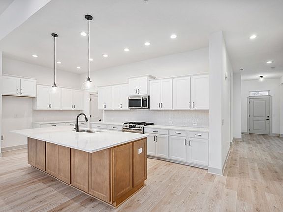 The Maidenhair - Kitchen