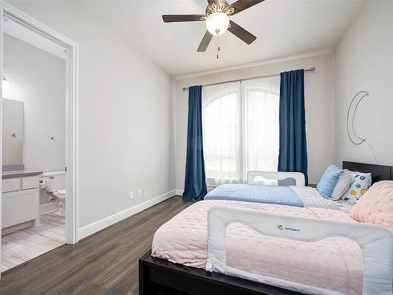 2511 Marble Hill Dr — Photo 36