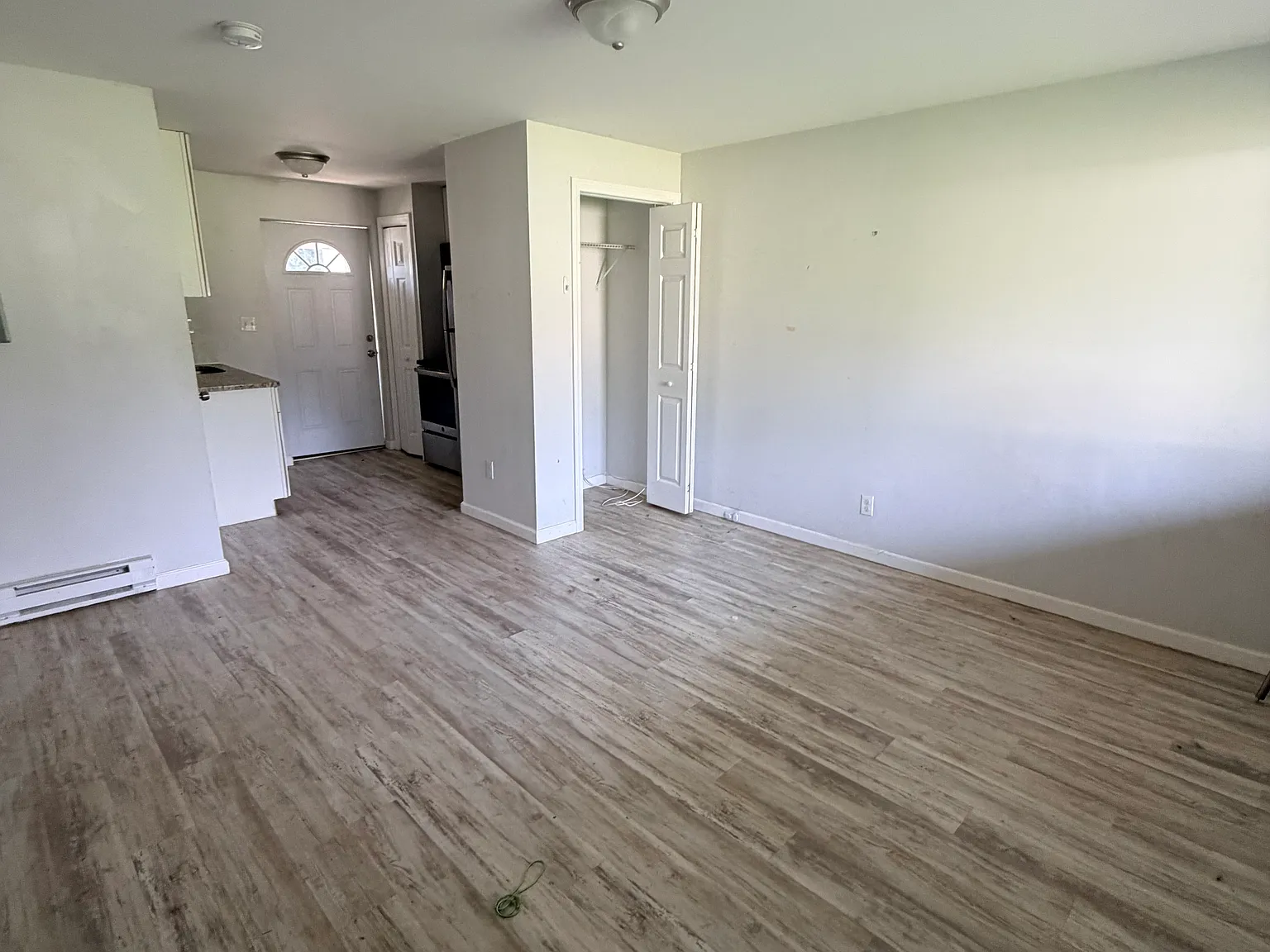 Studio, $1,375 — Photo 2