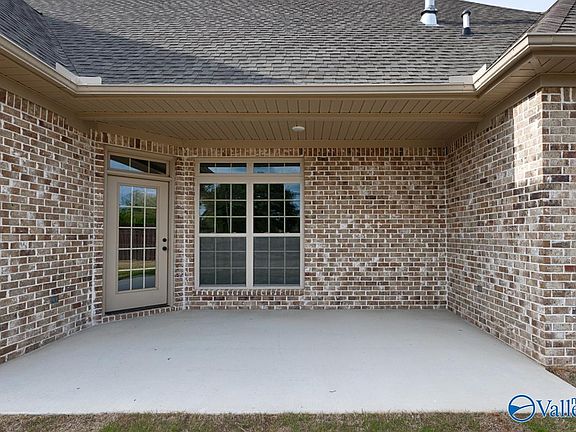 5th image of 324 Kendallwood Dr