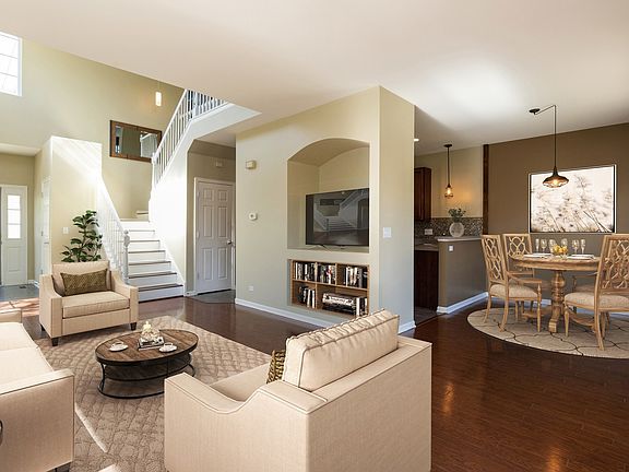 3rd image of 129 E Haines Dr #129