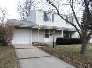 1218 Madison Dr, Adrian, MI 49221