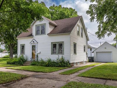 2115 15th PLACE SOUTH South, La Crosse, WI, 54601