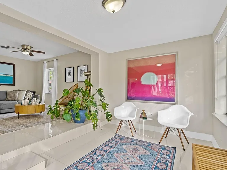 4455 SW 10th St #SFH — Photo 6