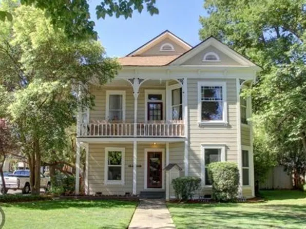 3468 J Street, 3468 J St APT A, Sacramento, CA 95816