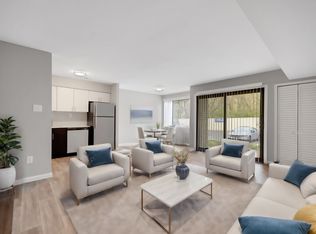 The Crossings at Neshaminy Apartments, Bensalem, PA 19020
