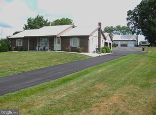 1461 Roxbury Rd, Shippensburg, PA 17257