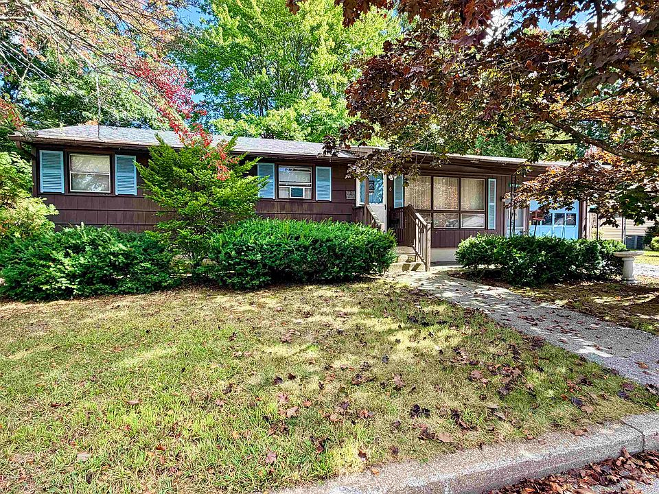1st image of 6 Alexander Drive