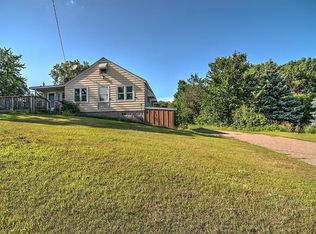 1795 County Road C E, Maplewood, MN 55109