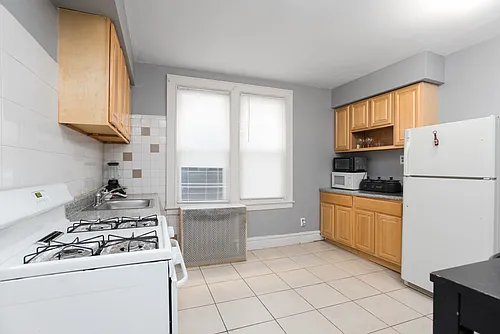 71 Halstead St #1 Photo 1