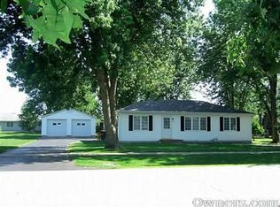 325 E Cox St, Forsyth, IL 62535