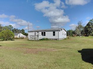 615 E St Johns Ave, Hastings, FL 32145