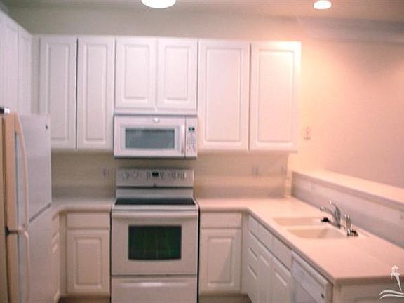 2nd image of 395 S Crow Creek Dr Unit 1102