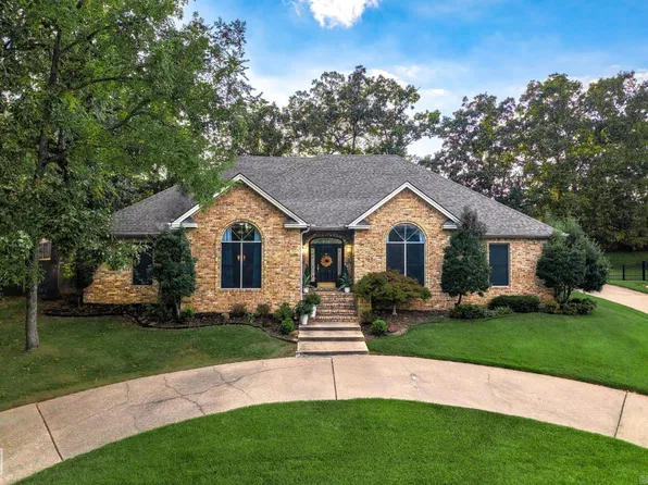 3921 Towering Oaks Dr, Jonesboro, AR 72404