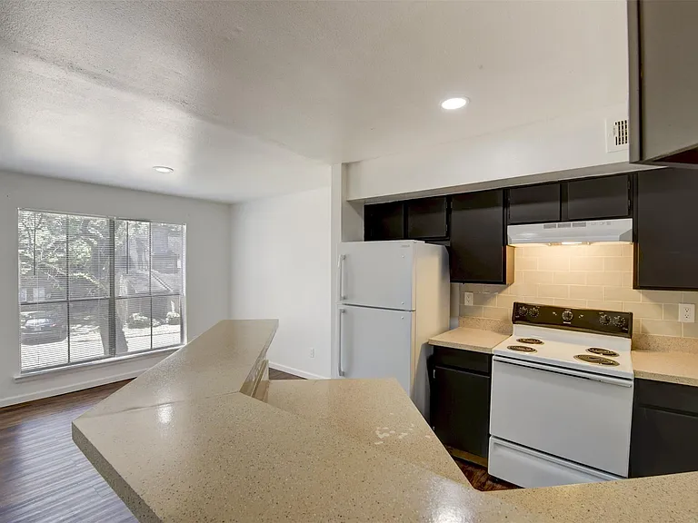 7200 W T C Jester Blvd #904 — Photo 19