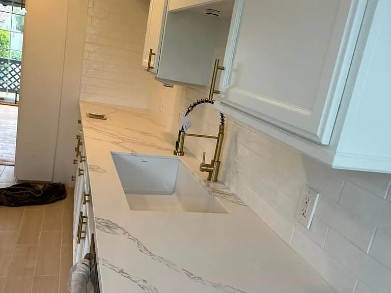 2534 Haller St #A — Photo 11
