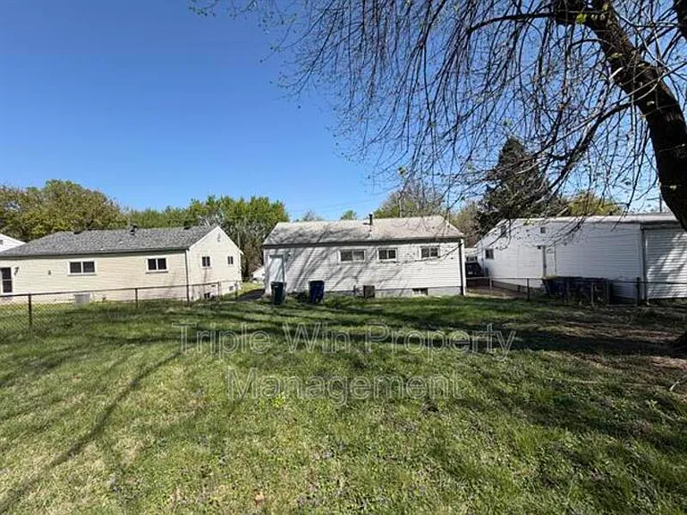 24 Barto Dr — Photo 4