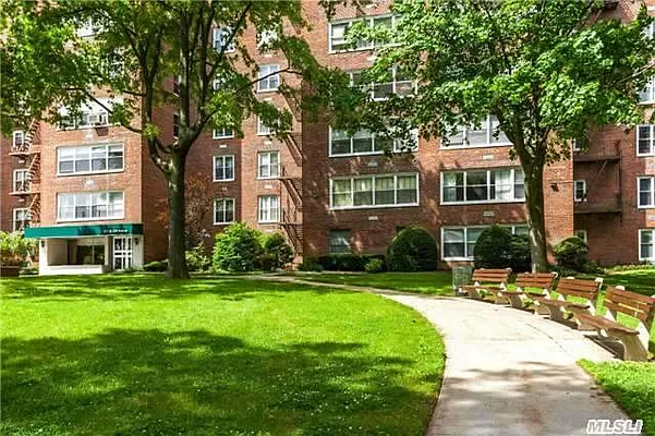 Sold by Douglas Elliman | media 39