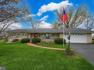 3481 Holly Rd, Dover, PA 17315