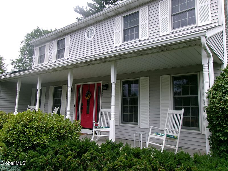 4th image of 22 Frances Lane