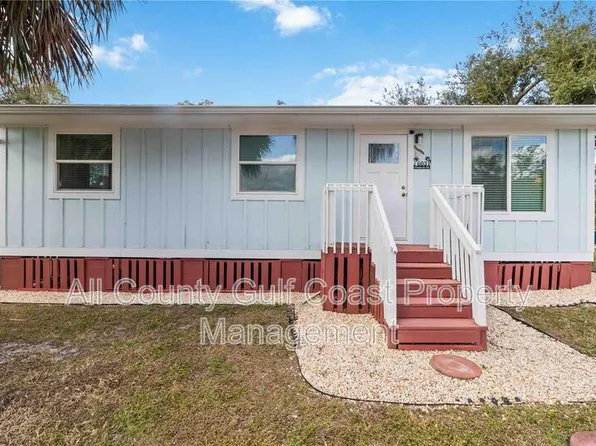 604 Church St, Nokomis, FL 34275