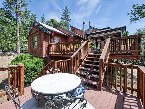 5th image of 40325 Goldside Dr