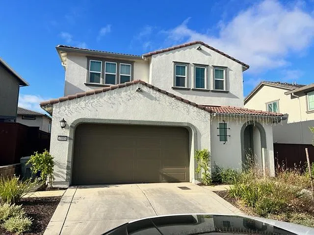 4405 Tucker Dr photo 1