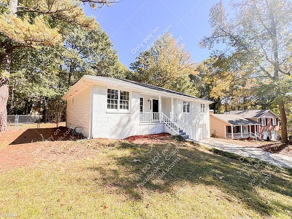 3rd image of 2870 High Brook Way SE