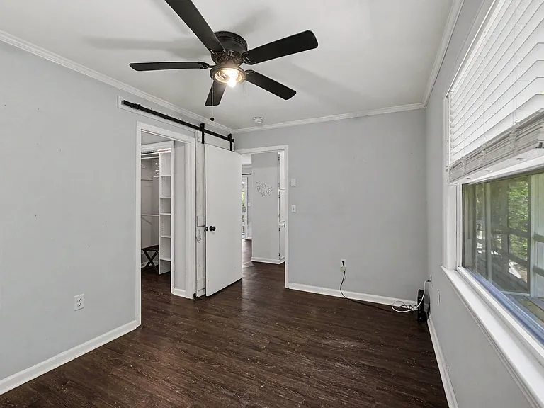 2243 Guerry Ave #B — Photo 13