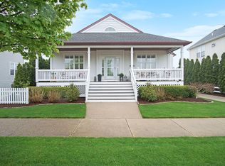 611 Brookstone St, Holland, MI 49423