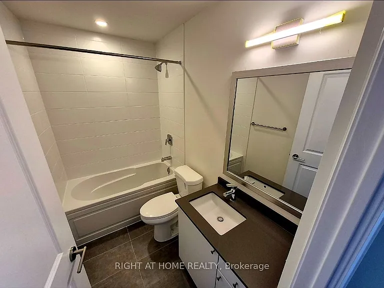 3270 Sheppard Ave E #1921 — Photo 6