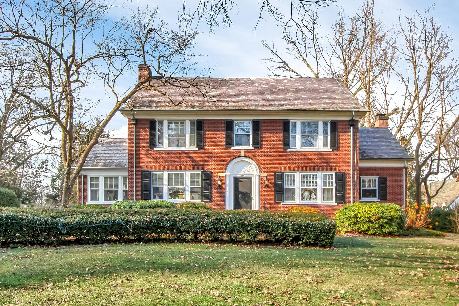 156 Wilson Dr photo 1