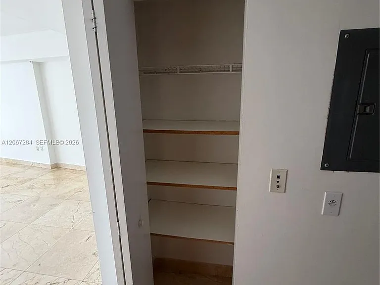 1750 N Bayshore Dr #2308 — Photo 8