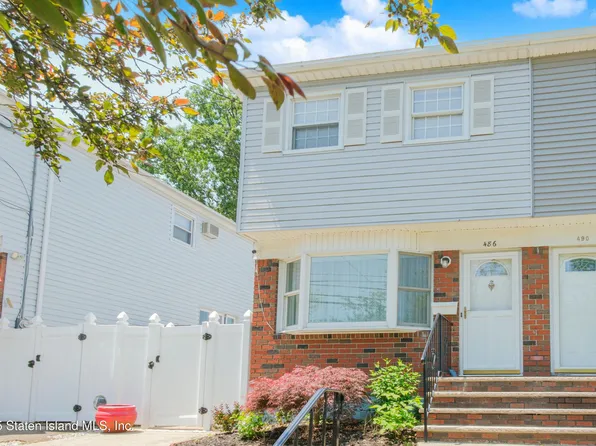 486 Armstrong Ave, Staten Island, NY 10308