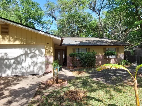 1621 Anniston Ave, Holly Hill, FL 32117