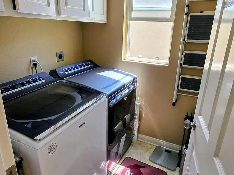 7373 Healis Pl — Photo 11