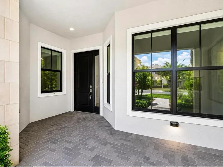 5603 Delacroix Ter — Photo 5