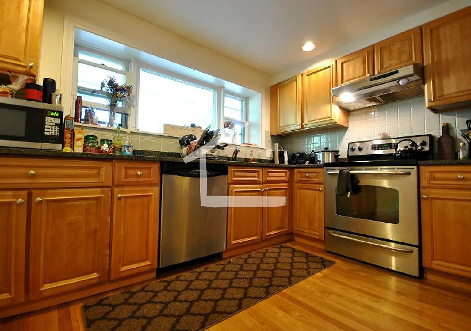 35 Addington Rd — Photo 1