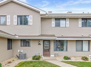 7633 Wedgewood Ct N, Maple Grove, MN 55311