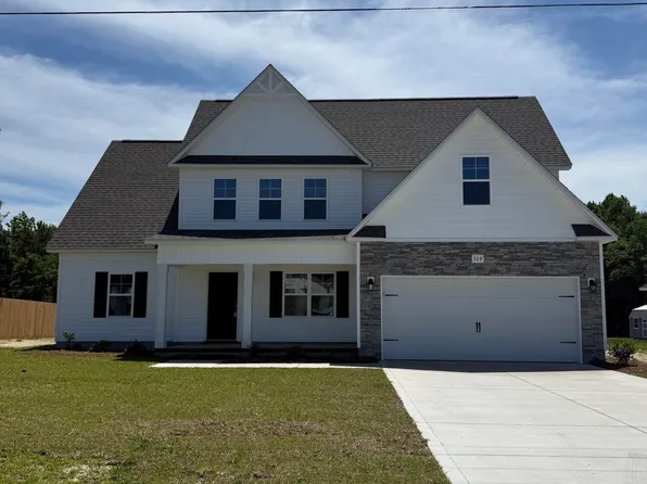 529 Orchard Creek Drive, Richlands, NC 28574