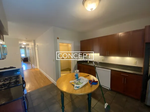 11 Beacon St #1, Somerville, MA 02143