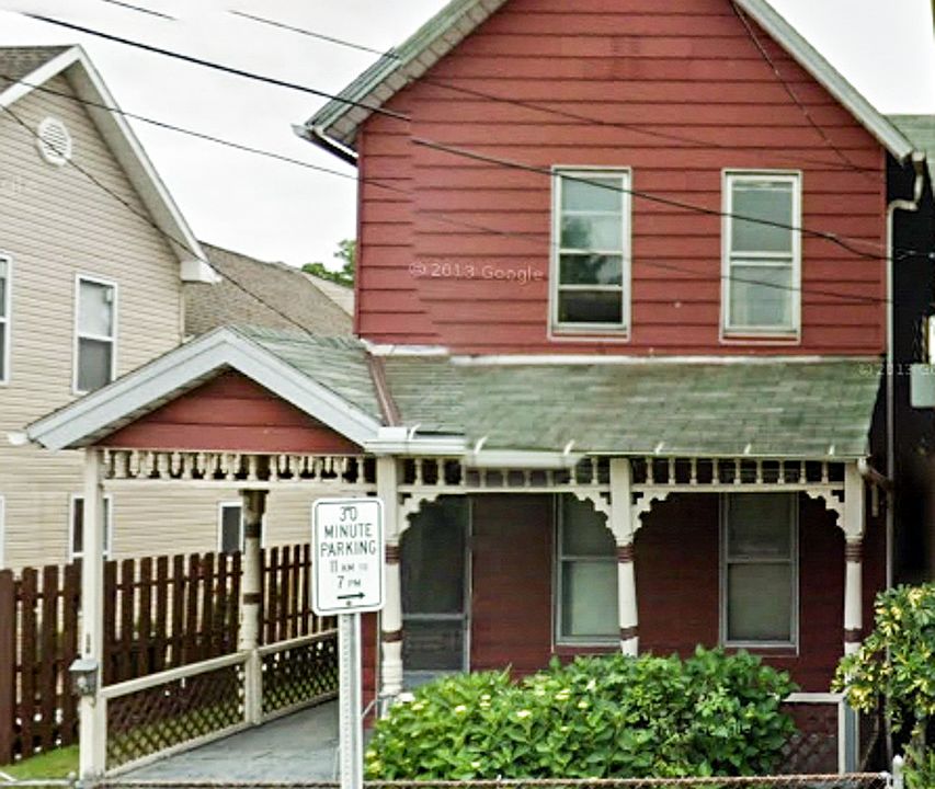 2nd image of 917 Fruit Ave