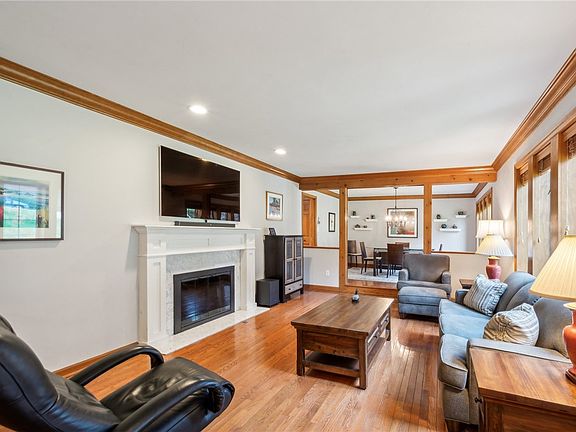 4th image of 4612 Windbrook Dr