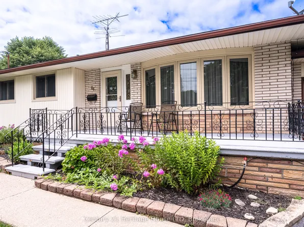 64 Croydon Dr, Saint Catharines, ON L2M 1J7