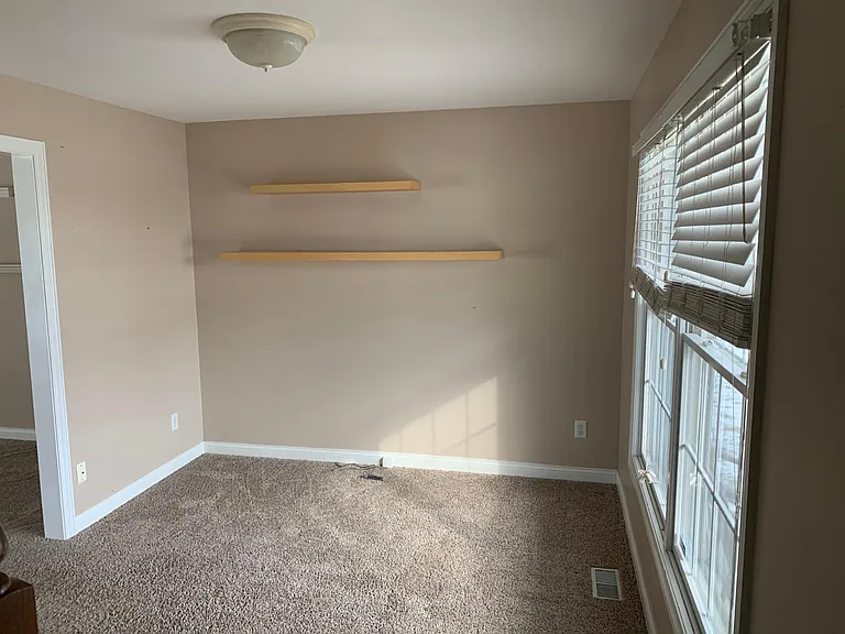 1805 Whispering Way — Photo 7