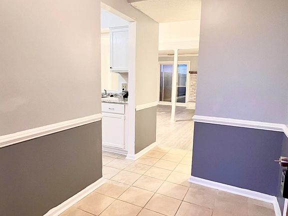 4th image of 4642 Glanmire Dr