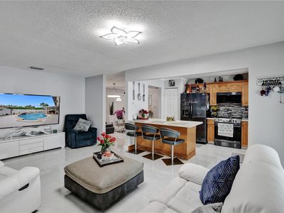31 NW 133rd Pl, Miami, FL, 33182