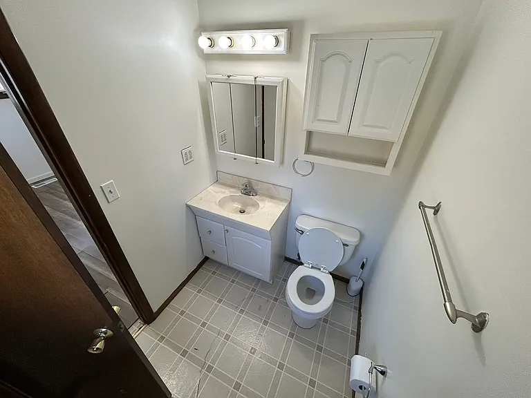 1882 Paul Dr — Photo 23