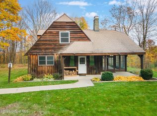 828 Ennis Rd, Schenectady, NY 12306